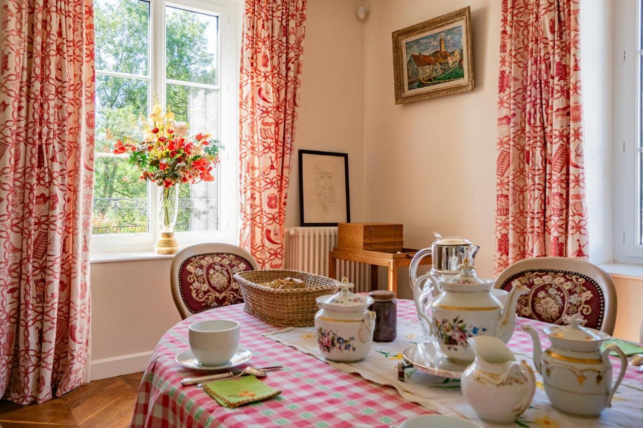 Bed and Breakfast Manoir Du Val Fouzon - Beauval à La Vernelle Extérieur photo